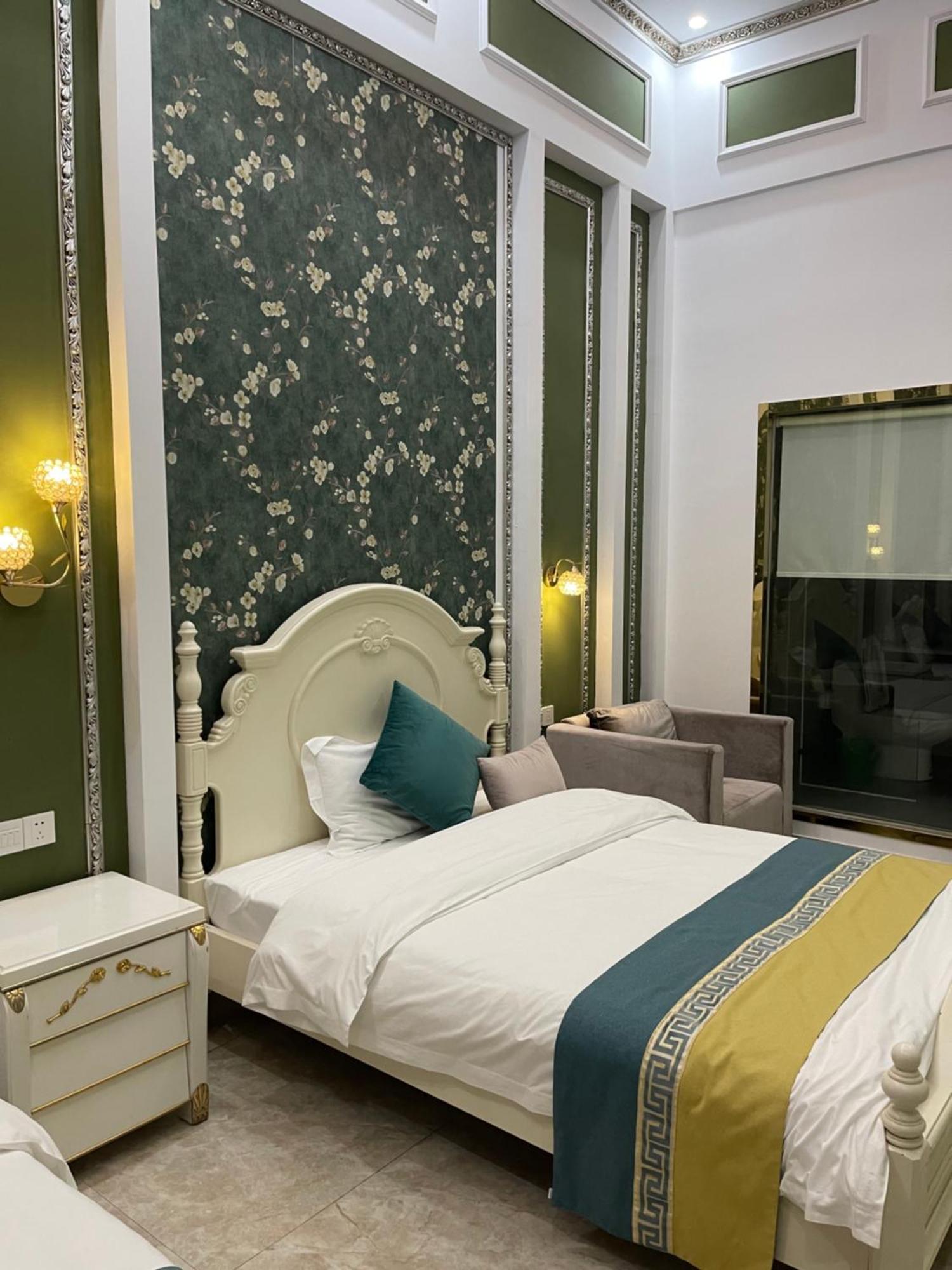 April Fair Duplex Apartment Guangzhou South Railway Station Ao Yuan Yue Shi Dai Branch Luaran gambar